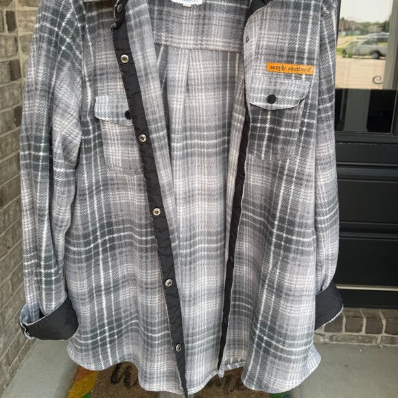 Women's XL Gray Simply Southern Flannel - Picture 2 of 5